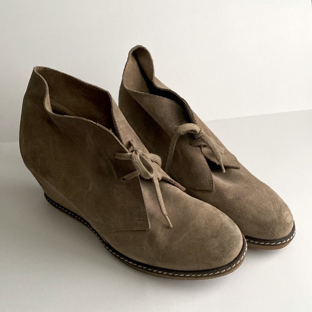 J. Crew Macalister Tan Lace Up Wedge Ankle Boot Made in Italy Size 10